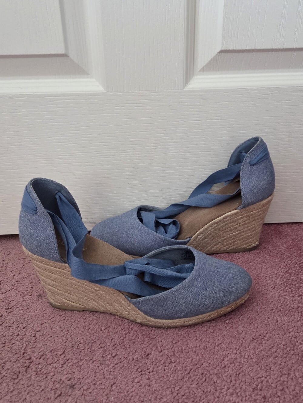 Old Navy Blue Tie Espadrilles - Picture 2 of 7